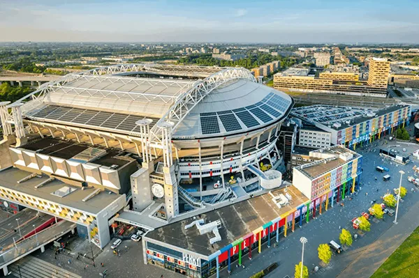 cover-people-places-amsterdam-arena