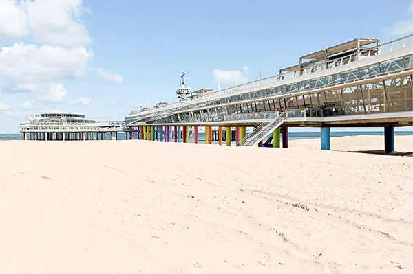 cover-people-places-den-haag-de-pier